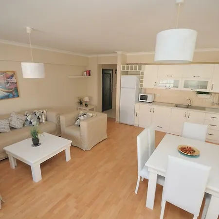 Jasmine Garden Apartment *