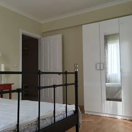 Jasmine Garden Apartment *